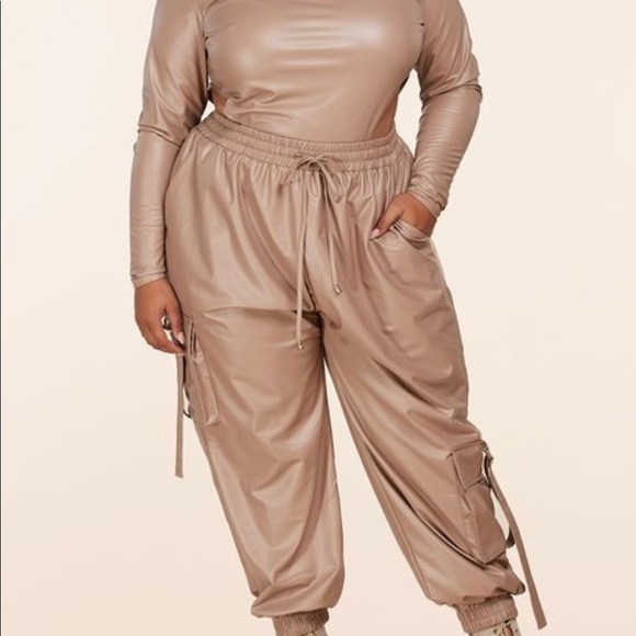 Fall Back Two Piece Set - Picture 6 of 7